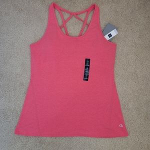 GapFit Breathe Tank Top with pads